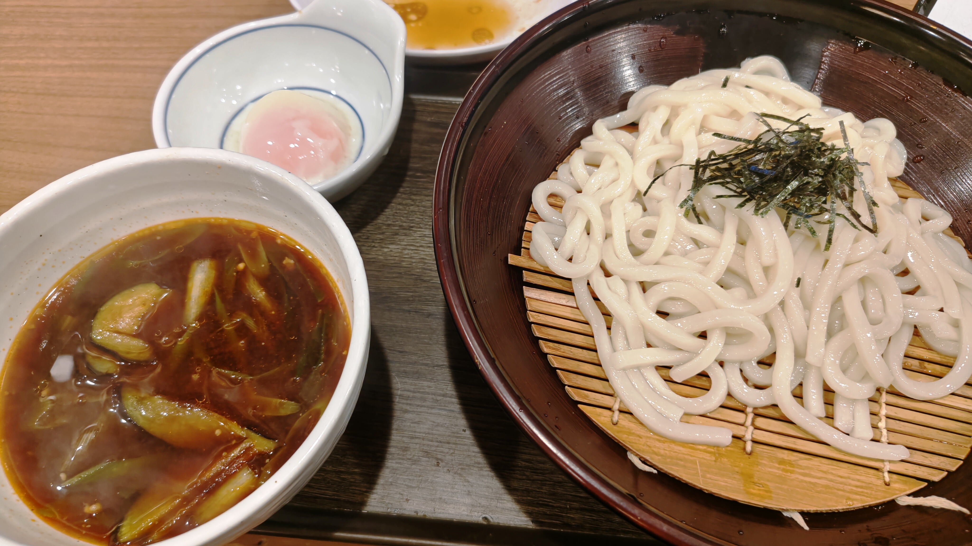 WESTの辛ねぎつけうどん