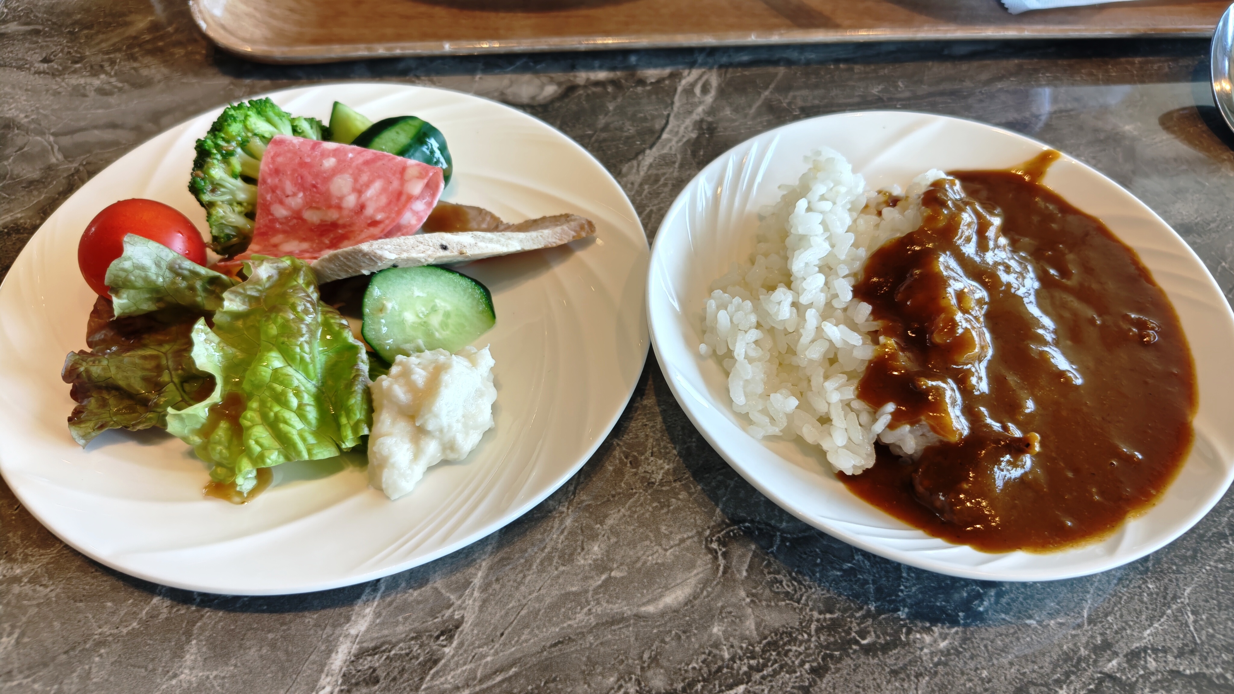 朝食2