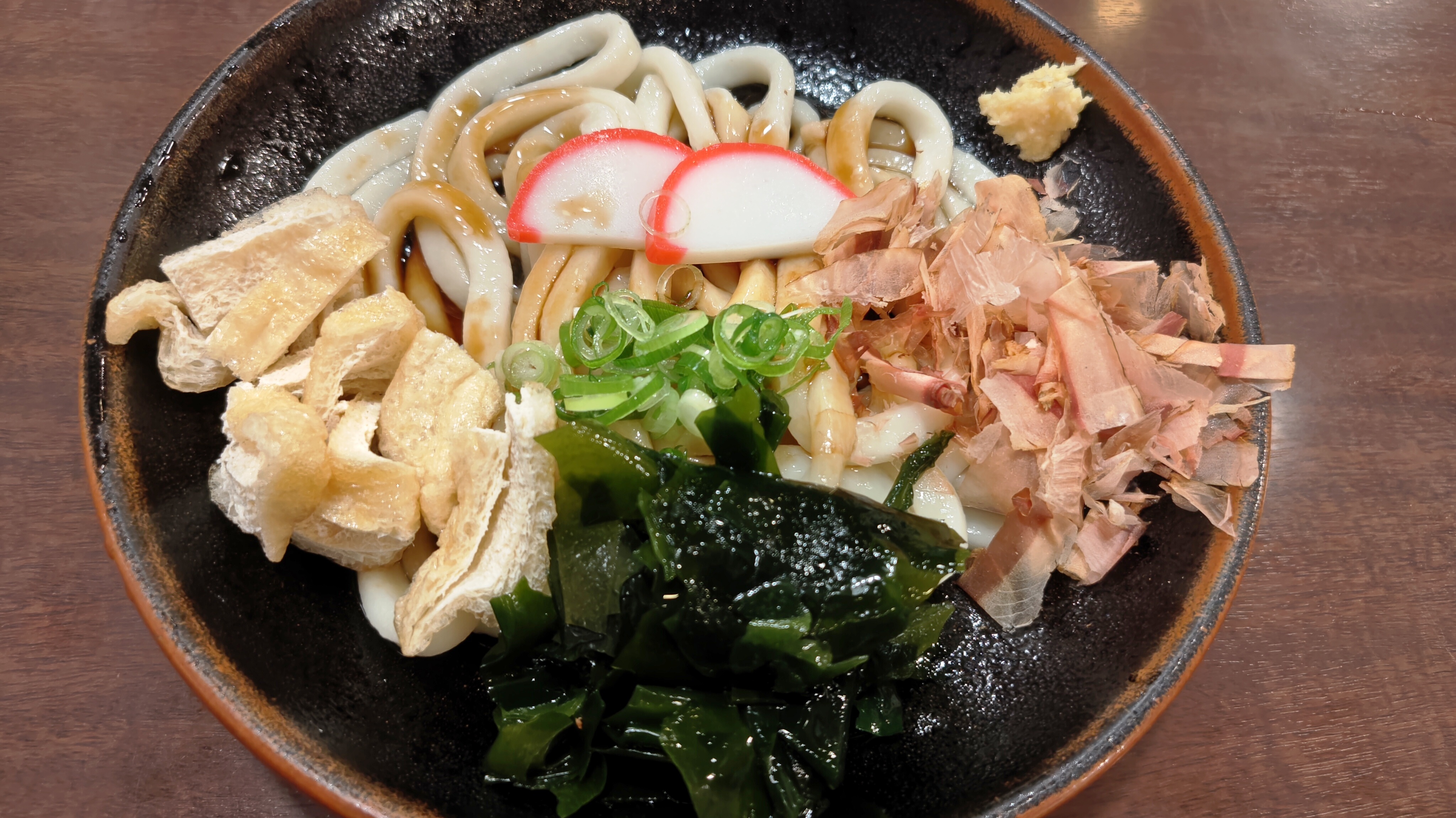 岡田屋の冷やしかやく伊勢うどん